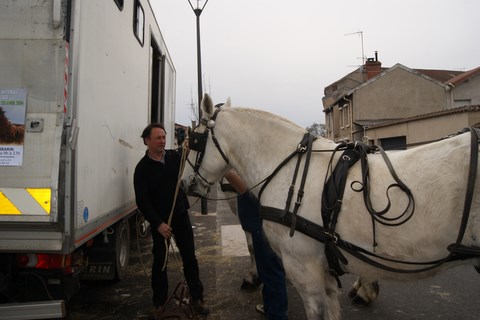 allez au boulot les gars!